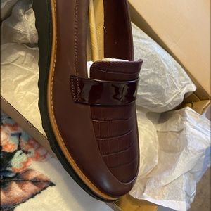 Clarks  penny loafers 👞